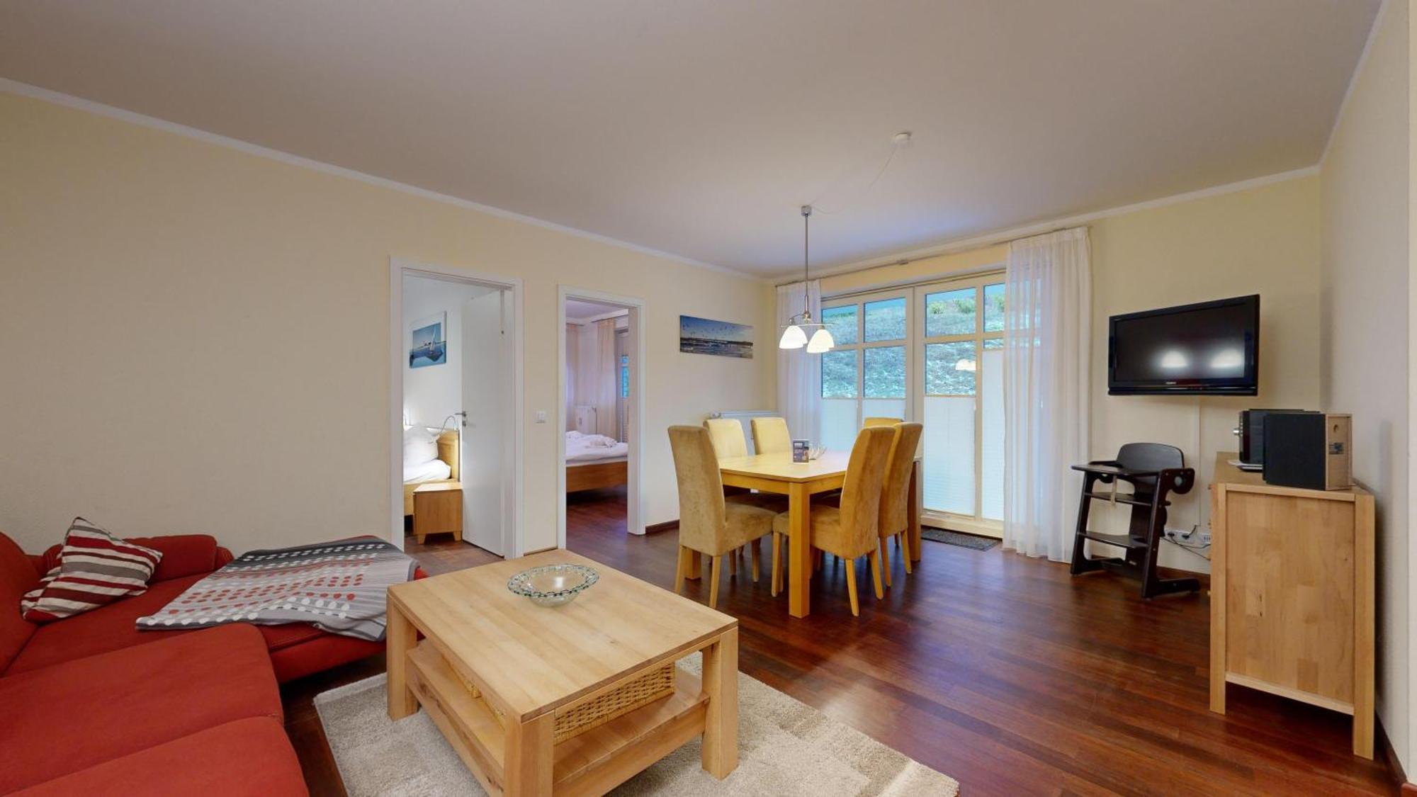 Apartment Strandnahe Fewos Mit 2 Schlafzimmern Und Terrasse Oder Balkon, Caspar David, Binz